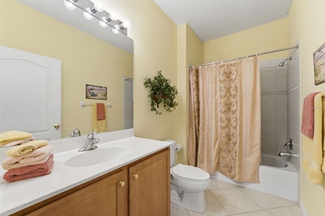 4924 WHISPERING OAKS DRIVE, North Port, FL 34287