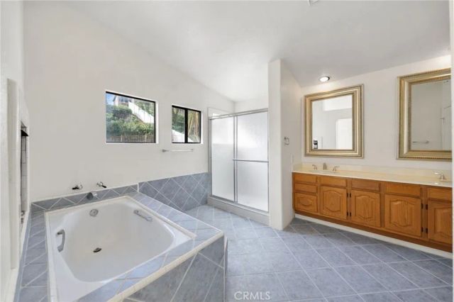 2860 Hidden Hills, Corona, CA 92882