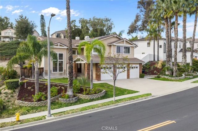 2860 Hidden Hills, Corona, CA 92882