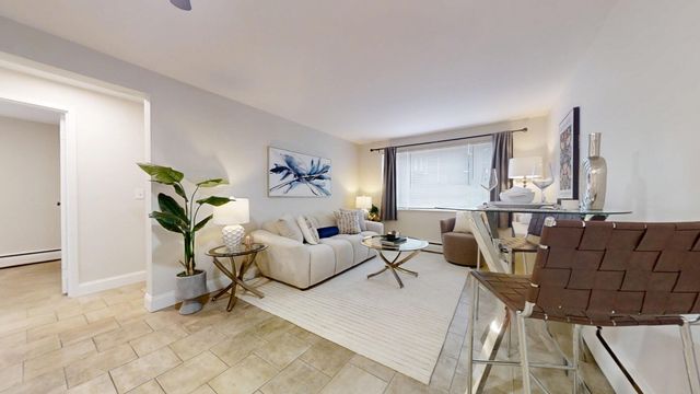 109 Warren St. 3, Watertown, MA 02472