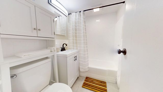 109 Warren St. 3, Watertown, MA 02472