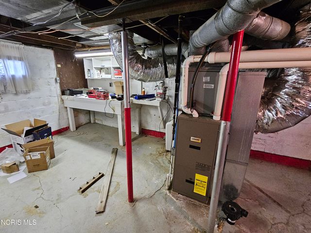 212 N Hazel Street, Upper Sandusky, OH 43351