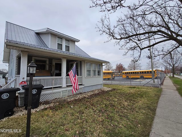 212 N Hazel Street, Upper Sandusky, OH 43351