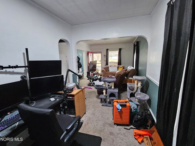 212 N Hazel Street, Upper Sandusky, OH 43351