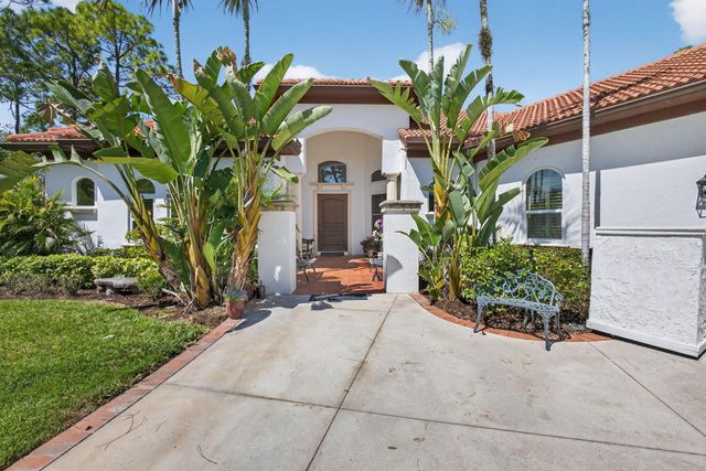 18764 SE Old Trail Drive, Jupiter, FL 33478