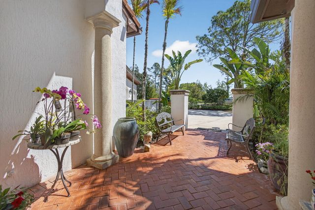 18764 SE Old Trail Drive, Jupiter, FL 33478