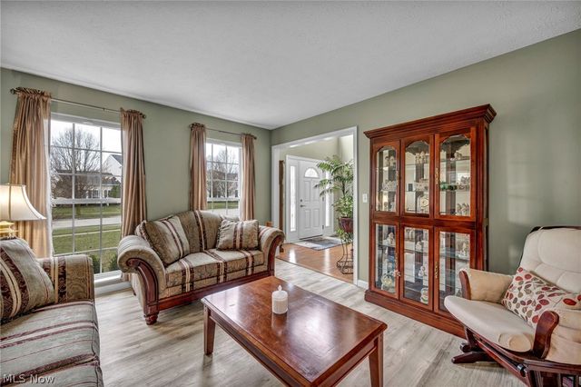 4195 Jenee Drive, Lorain, OH 44053