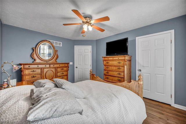 4195 Jenee Drive, Lorain, OH 44053