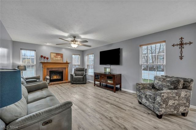 4195 Jenee Drive, Lorain, OH 44053