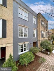 1117 G ST SE, Washington, DC 20003