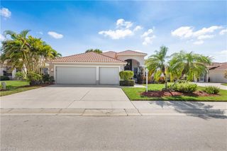 2060 Corona Del Sire DR, North Fort Myers, FL 33917