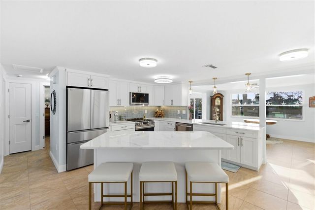 12913 1ST ISLE, Hudson, FL 34667