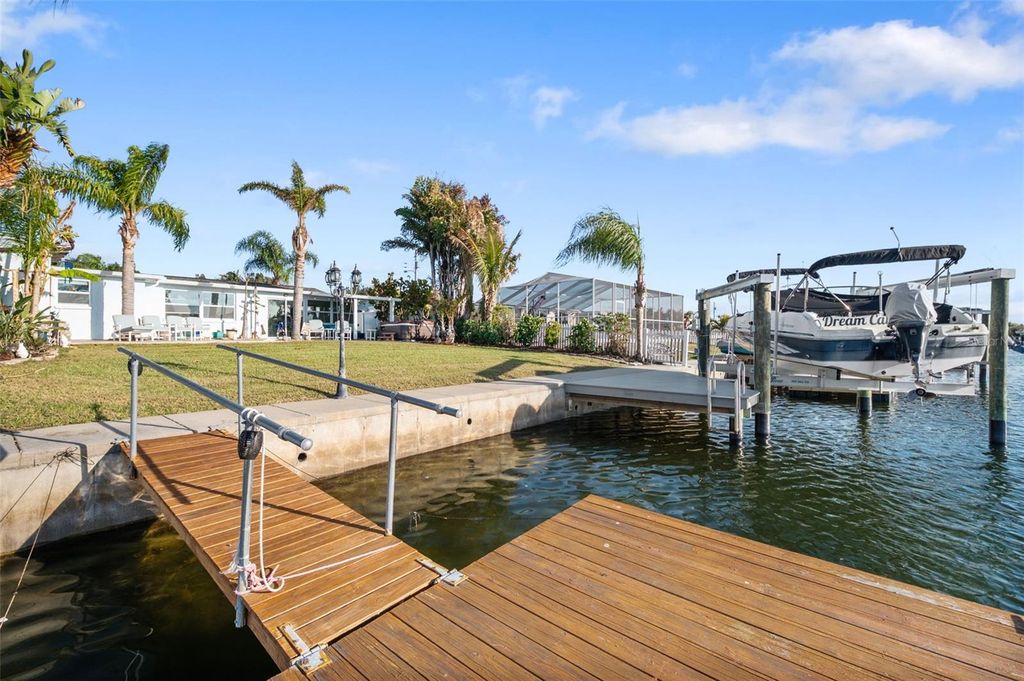 Image 37 of property listing at 12913 1ST ISLE, Hudson, FL 34667