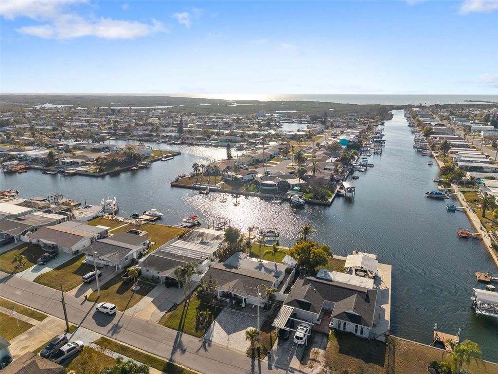 Image 41 of property listing at 12913 1ST ISLE, Hudson, FL 34667