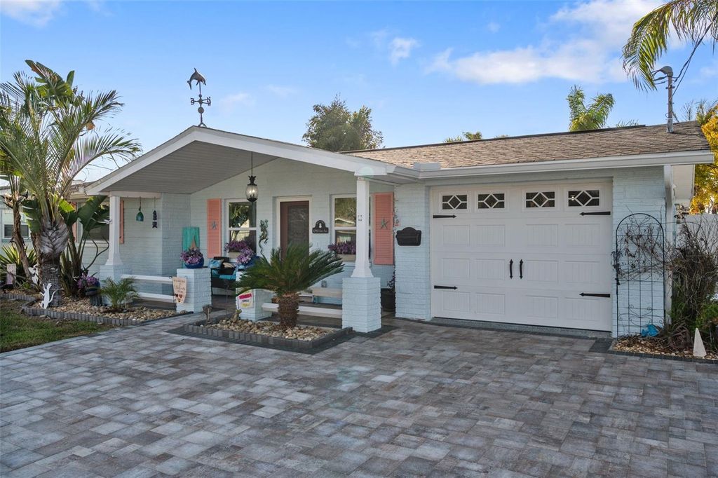 Image 47 of property listing at 12913 1ST ISLE, Hudson, FL 34667