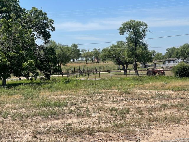 4235 Mickey Rd, San Antonio, TX 78223