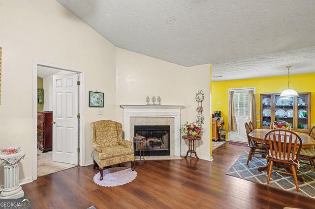 204 Hailey Lane, Griffin, GA 30223