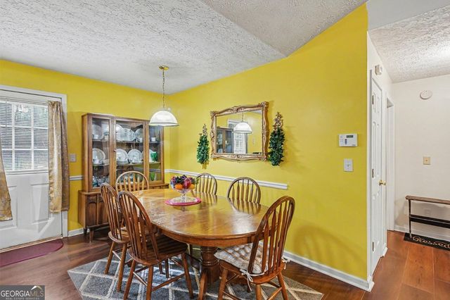 204 Hailey Lane, Griffin, GA 30223