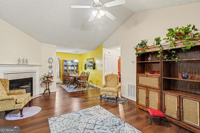 204 Hailey Lane, Griffin, GA 30223