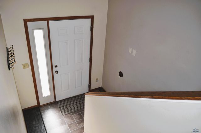 1302 38TH, Rapid City, SD 57702