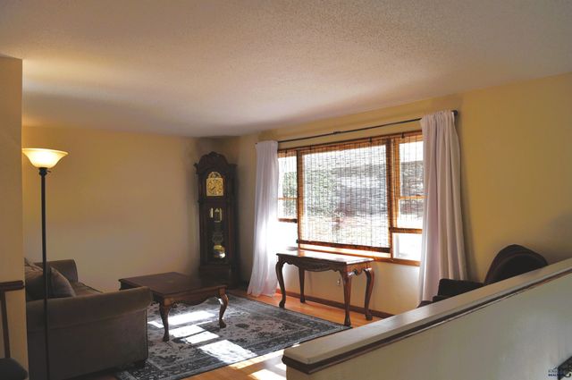 1302 38TH, Rapid City, SD 57702