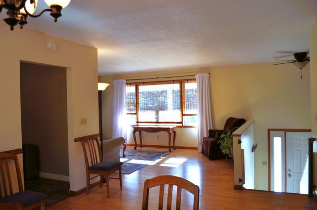 1302 38TH, Rapid City, SD 57702