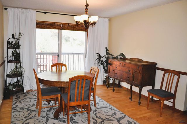 1302 38TH, Rapid City, SD 57702