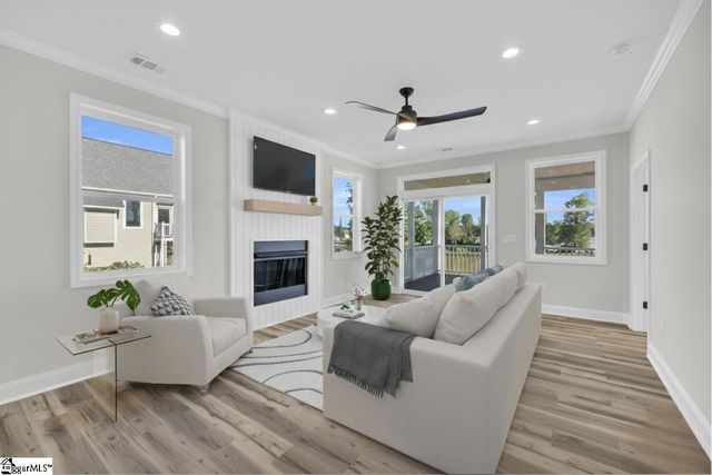 301 Portland Circle, Greenwood, SC 29649