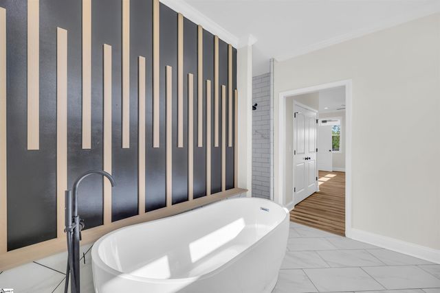 301 Portland Circle, Greenwood, SC 29649