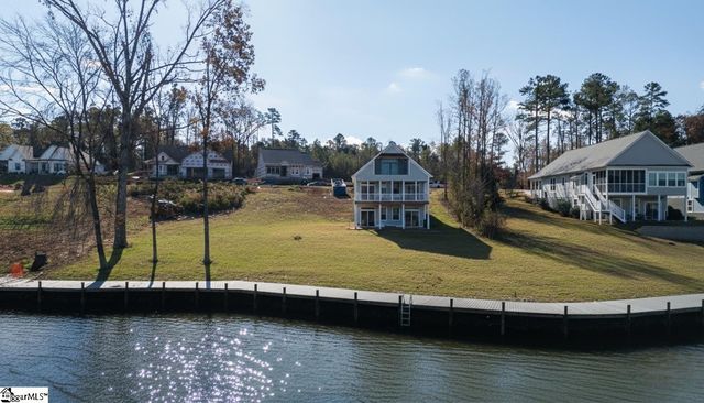 301 Portland Circle, Greenwood, SC 29649