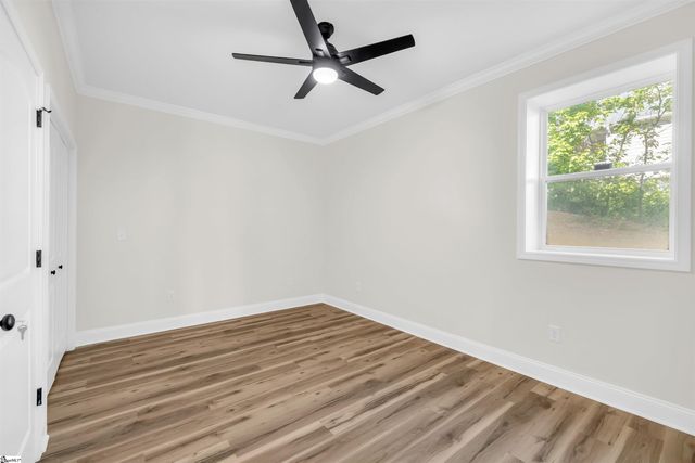 301 Portland Circle, Greenwood, SC 29649