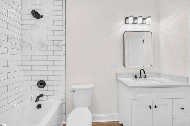 301 Portland Circle, Greenwood, SC 29649