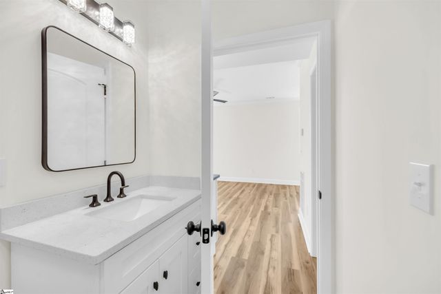 301 Portland Circle, Greenwood, SC 29649