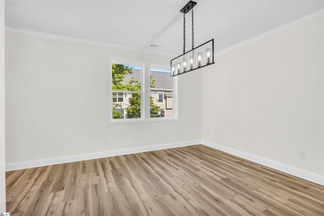 301 Portland Circle, Greenwood, SC 29649