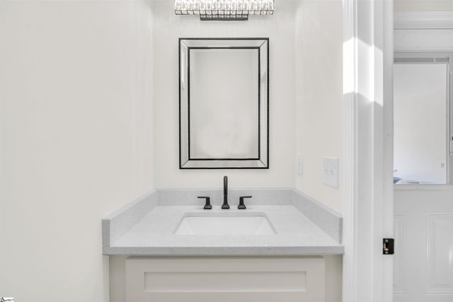 301 Portland Circle, Greenwood, SC 29649