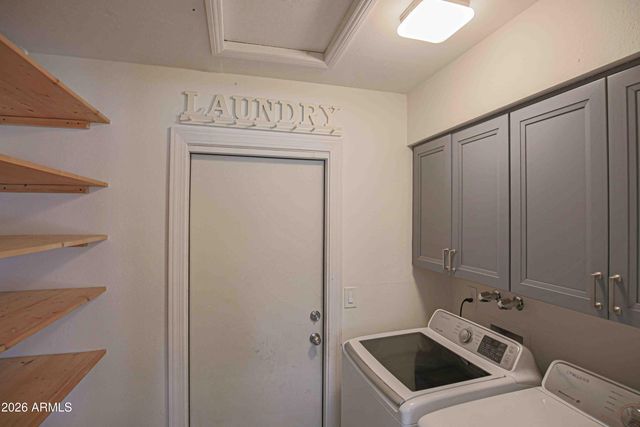 907 W MESQUITE Street, Chandler, AZ 85225