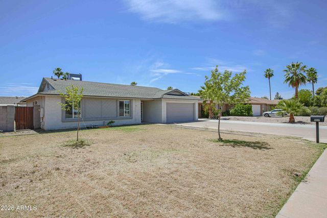 907 W MESQUITE Street, Chandler, AZ 85225
