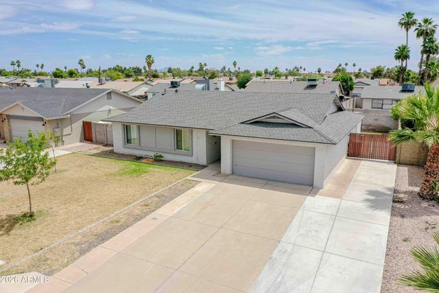 907 W MESQUITE Street, Chandler, AZ 85225