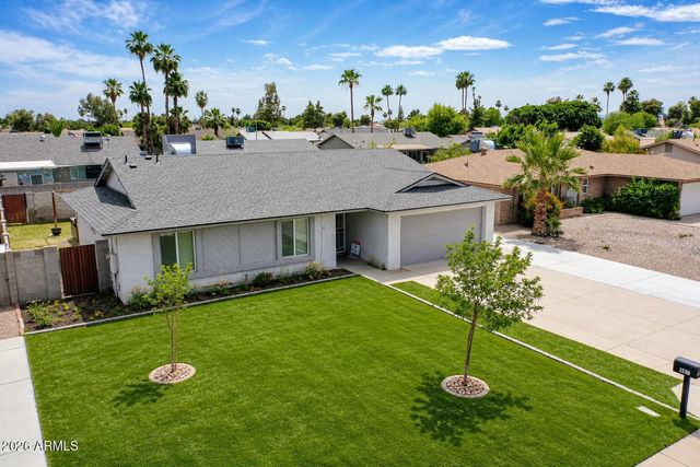 907 W MESQUITE Street, Chandler, AZ 85225