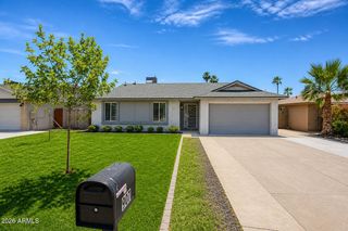 907 W MESQUITE Street, Chandler, AZ 85225