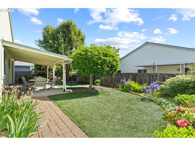 2210 Ne 156TH Ave, Portland, OR 97230
