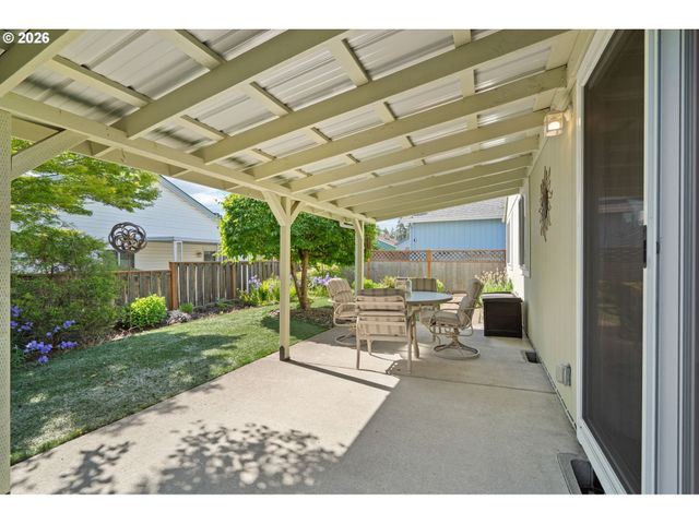 2210 Ne 156TH Ave, Portland, OR 97230