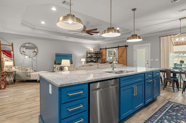 1516 W Ponderosa Road, Fort Walton Beach, FL 32547