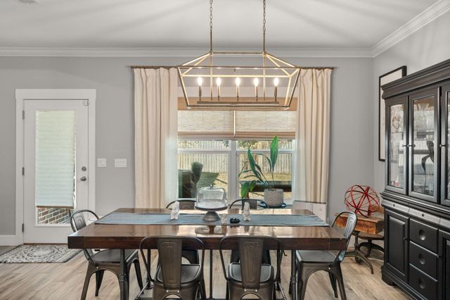 1516 W Ponderosa Road, Fort Walton Beach, FL 32547