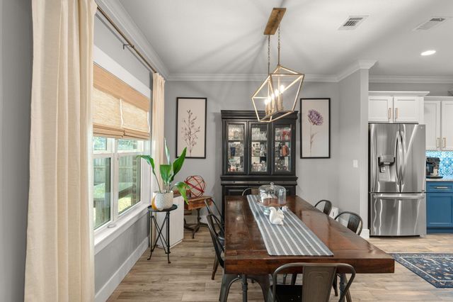 1516 W Ponderosa Road, Fort Walton Beach, FL 32547