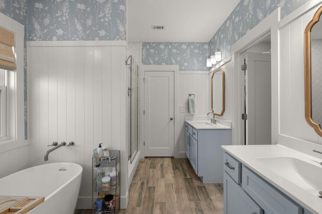 1516 W Ponderosa Road, Fort Walton Beach, FL 32547