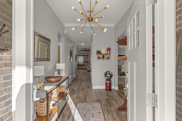 1516 W Ponderosa Road, Fort Walton Beach, FL 32547