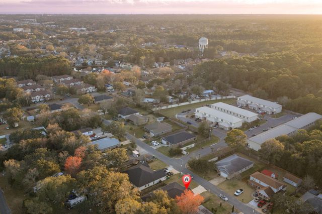 1516 W Ponderosa Road, Fort Walton Beach, FL 32547