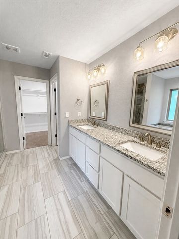 5 Henley Lane, Bella Vista, AR 72714