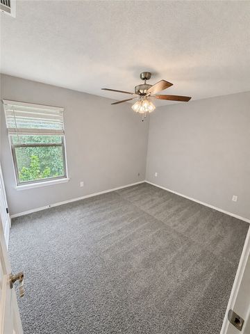 5 Henley Lane, Bella Vista, AR 72714